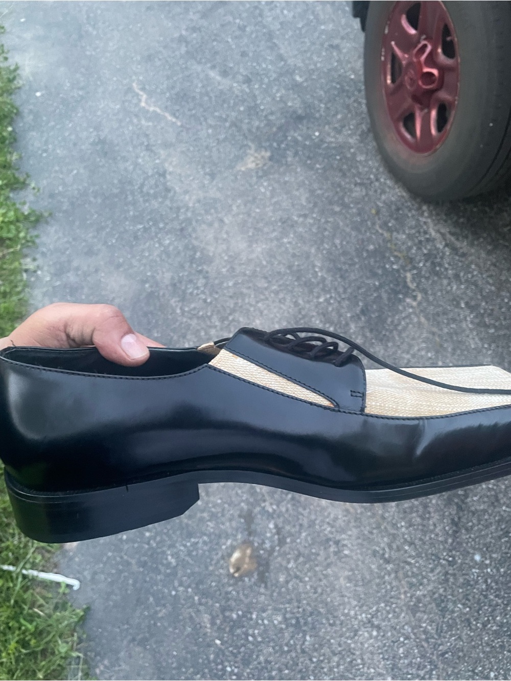 Men's Black and Cream Lace-Up Dress Shoes